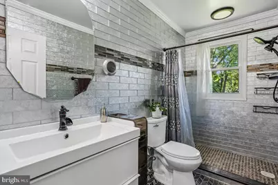 9704 Sunset Drive, Rockville, MD 20850 - Photo 15