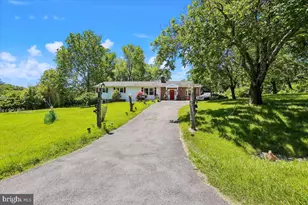 9704 Sunset Dr, Rockville, MD 20850 - Photo 25