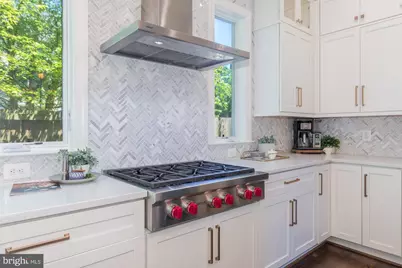 8018 Takoma Avenue, Silver Spring, MD 20910 - Photo 11