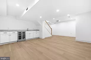 9828 Watts Branch Dr, Rockville, MD 20850 - Photo 35