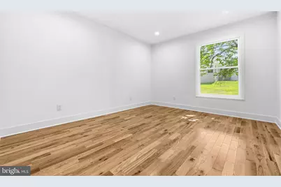 9828 Watts Branch Drive, Rockville, MD 20850 - Photo 17