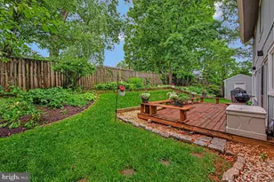 22 Bannister Ct, Gaithersburg, MD 20879 - Photo 41