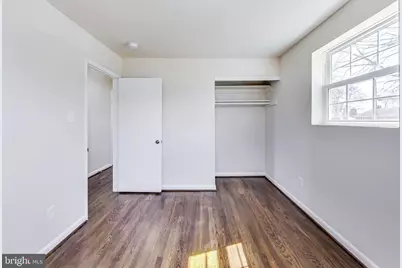4617 Creek Shore Drive, Rockville, MD 20852 - Photo 17