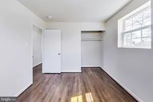 4617 Creek Shore Dr, Rockville, MD 20852 - Photo 17
