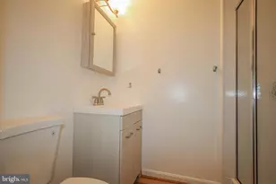 8812 Alliston Hollow Way, Gaithersburg, MD 20879 - Photo 11