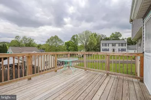 8812 Alliston Hollow Way, Gaithersburg, MD 20879 - Photo 23