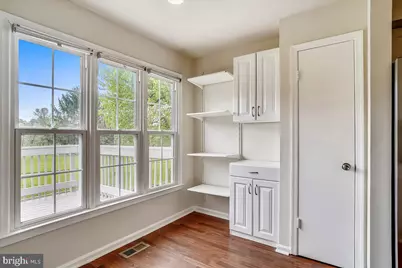 8830 Thomas Lea, Gaithersburg, MD 20886 - Photo 5