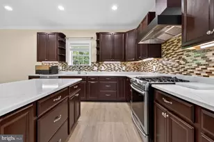 15108 Winesap Dr, North Potomac, MD 20878 - Photo 3