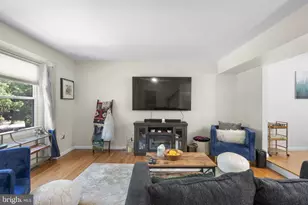 19102 Clover Meadow Pl, Gaithersburg, MD 20879 - Photo 3