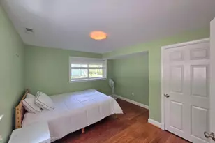8300 Beech Tree Rd, Bethesda, MD 20817 - Photo 23