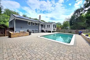 8300 Beech Tree Rd, Bethesda, MD 20817 - Photo 31