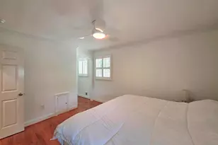 8300 Beech Tree Rd, Bethesda, MD 20817 - Photo 19
