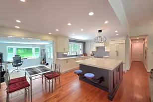 8300 Beech Tree Rd, Bethesda, MD 20817 - Photo 9