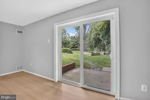 13601 Valley Dr, Rockville, MD 20850 - Photo 25