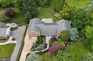 13601 Valley Dr, Rockville, MD 20850 - Photo 39