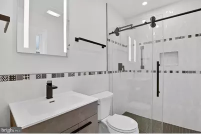 13601 Valley Drive, Rockville, MD 20850 - Photo 17
