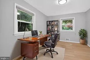 13601 Valley Dr, Rockville, MD 20850 - Photo 23