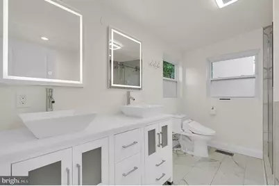 8407 Hartford Avenue, Silver Spring, MD 20910 - Photo 33