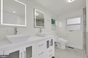 8407 Hartford Ave, Silver Spring, MD 20910 - Photo 33