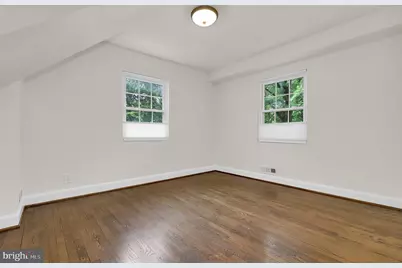 8407 Hartford Avenue, Silver Spring, MD 20910 - Photo 17