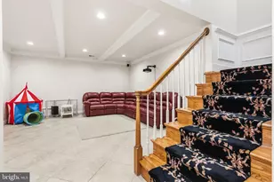 8015 Quarry Ridge Way, Bethesda, MD 20817 - Photo 49