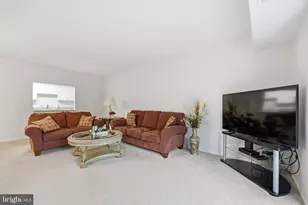 15101 Interlachen Dr, Silver Spring, MD 20906 - Photo 7