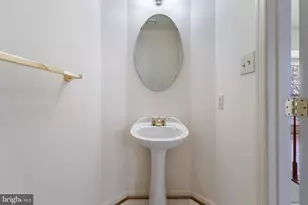 10131 Treble Ct, Rockville, MD 20850 - Photo 27