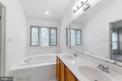 10131 Treble Court, Rockville, MD 20850 - Photo 25