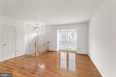 10131 Treble Court, Rockville, MD 20850 - Photo 5