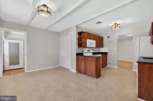 13105 Jingle Ln, Silver Spring, MD 20906 - Photo 11