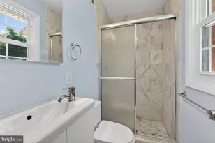 13105 Jingle Ln, Silver Spring, MD 20906 - Photo 17