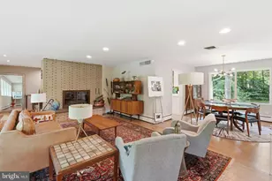 9228 Farnsworth Dr, Potomac, MD 20854 - Photo 1