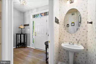 8 Royal Crown Ct, Germantown, MD 20876 - Photo 7