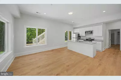 10205 Sorrel Avenue, Potomac, MD 20854 - Photo 5