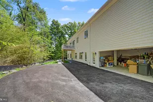 10205 Sorrel Ave, Potomac, MD 20854 - Photo 19