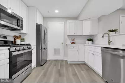 13684 Palmetto Circle, Germantown, MD 20874 - Photo 5
