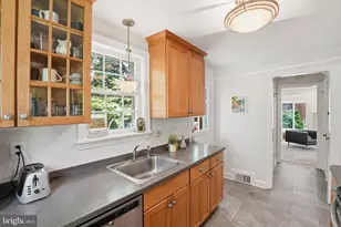 9601 Bruce Dr, Silver Spring, MD 20901 - Photo 15