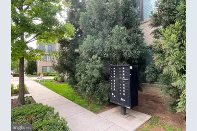 6680 Eames Way, Bethesda, MD 20817 - Photo 27