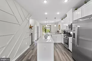 9437 Oak Grv Ln, Montgomery Village, MD 20886 - Photo 11