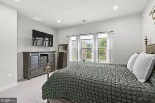 9437 Oak Grv Ln, Montgomery Village, MD 20886 - Photo 25