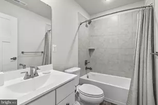 9437 Oak Grv Ln, Montgomery Village, MD 20886 - Photo 37