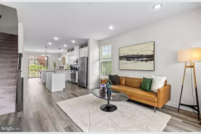 9437 Oak Grove Lane, Montgomery Village, MD 20886 - Photo 7