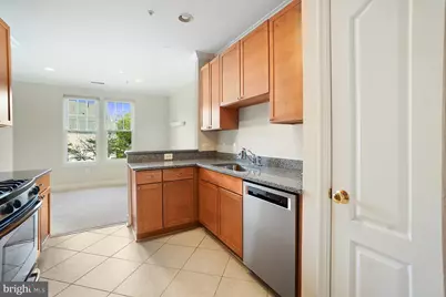 501 King Farm Boulevard #207, Rockville, MD 20850 - Photo 31