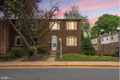 758 W Side Drive #7-G, Gaithersburg, MD 20878 - Photo 1