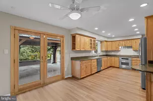 16632 S Westland Dr, Gaithersburg, MD 20877 - Photo 11