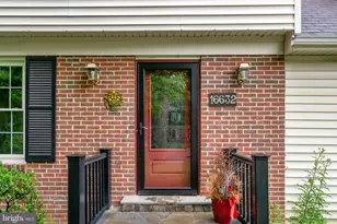 16632 S Westland Dr, Gaithersburg, MD 20877 - Photo 3