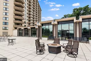 5225 Pooks Hill Rd, Bethesda, MD 20814 - Photo 27