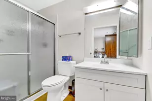 15200 Hyde Park Dr, Silver Spring, MD 20906 - Photo 19