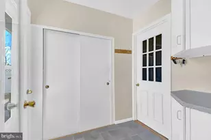 15200 Hyde Park Dr, Silver Spring, MD 20906 - Photo 9