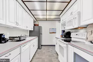 15200 Hyde Park Dr, Silver Spring, MD 20906 - Photo 7